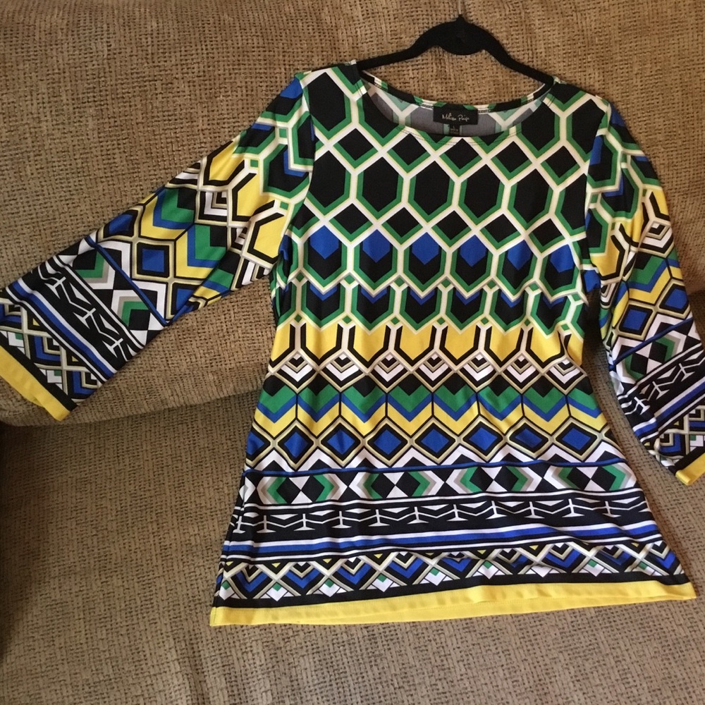 Bold Geometric Wide Cuff Tunic Blouse